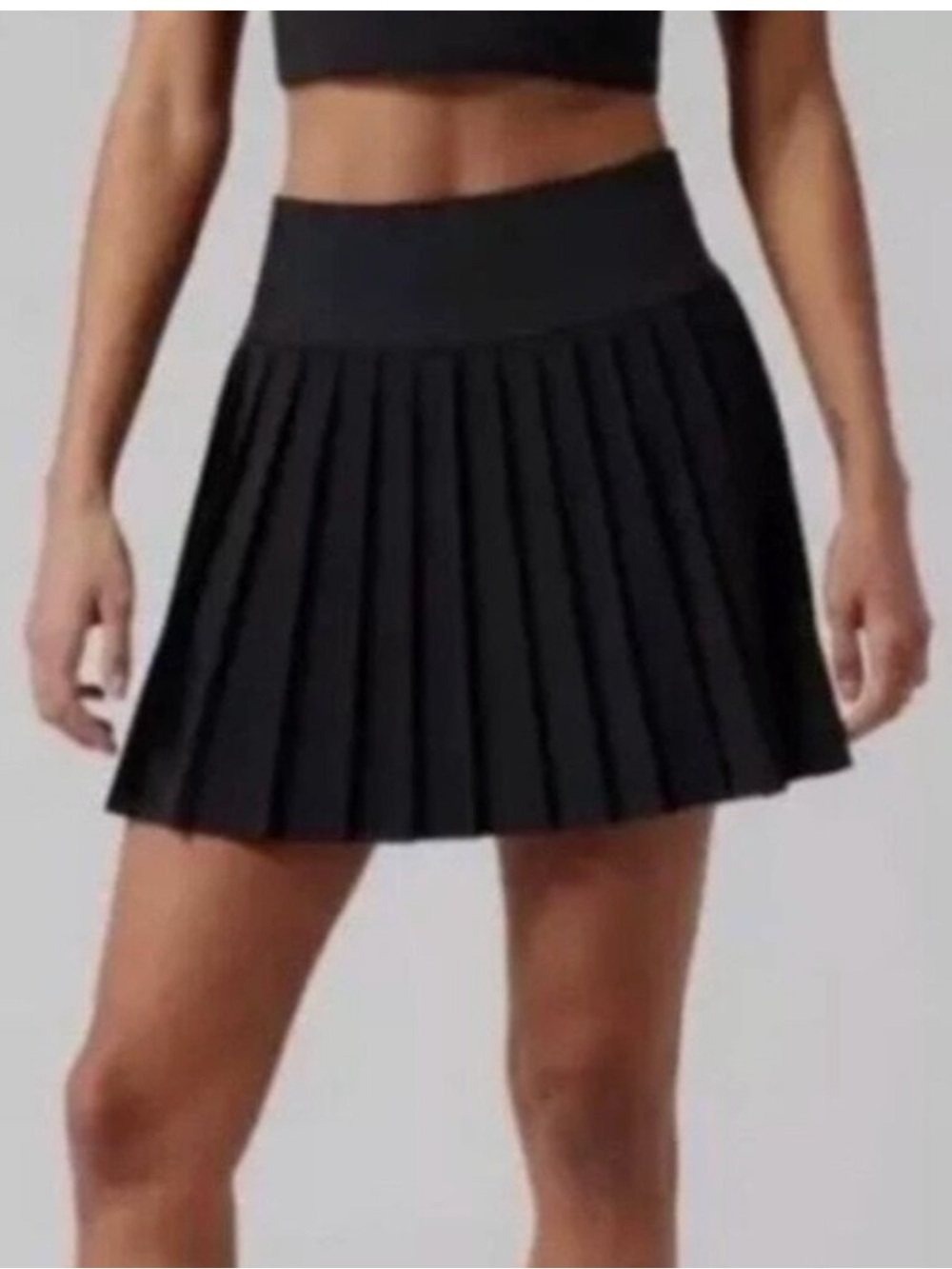 Athleta Elevate Skort in Black. Pickleball. Tennis. Pleated Sport Skort. EUC. M